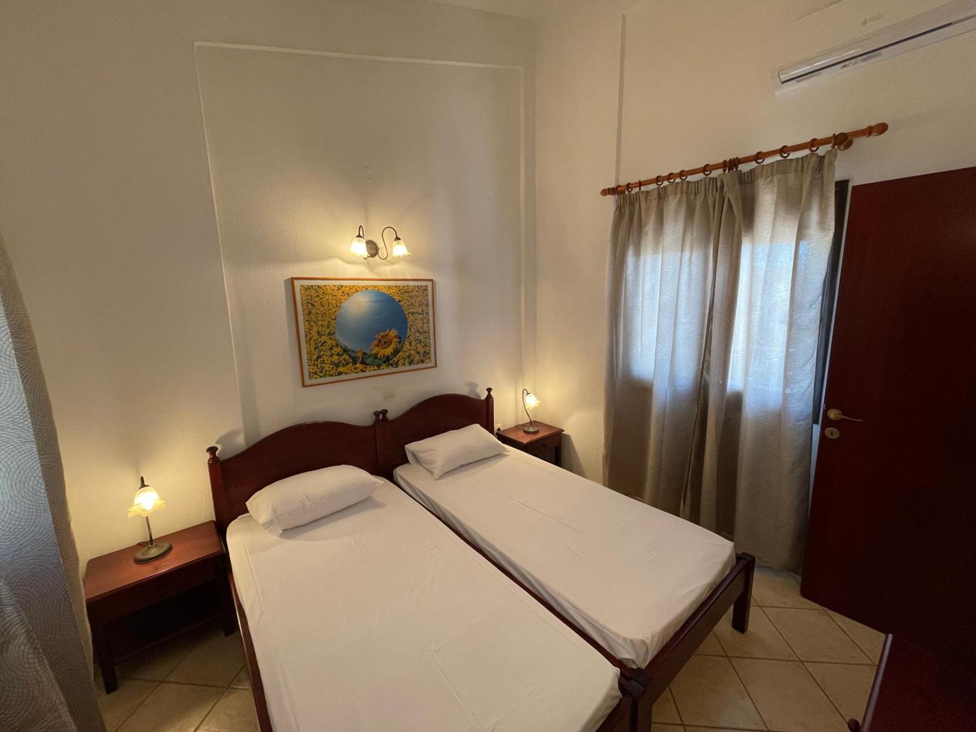 Galazia Akti Seaside Apartments Nikiti  Room photo